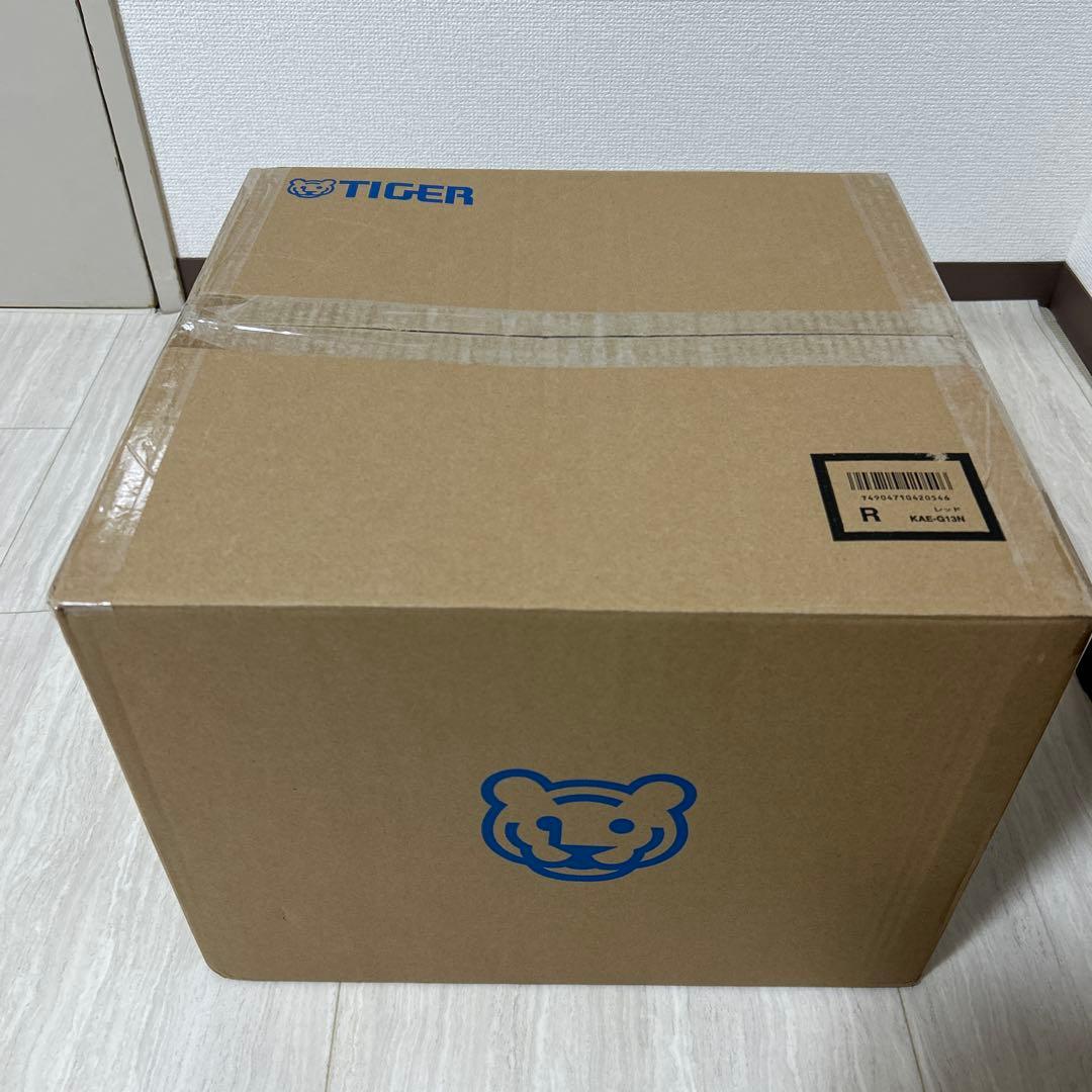 タイガー オーブントースター KAE-G13N レッド【新品・未使用】