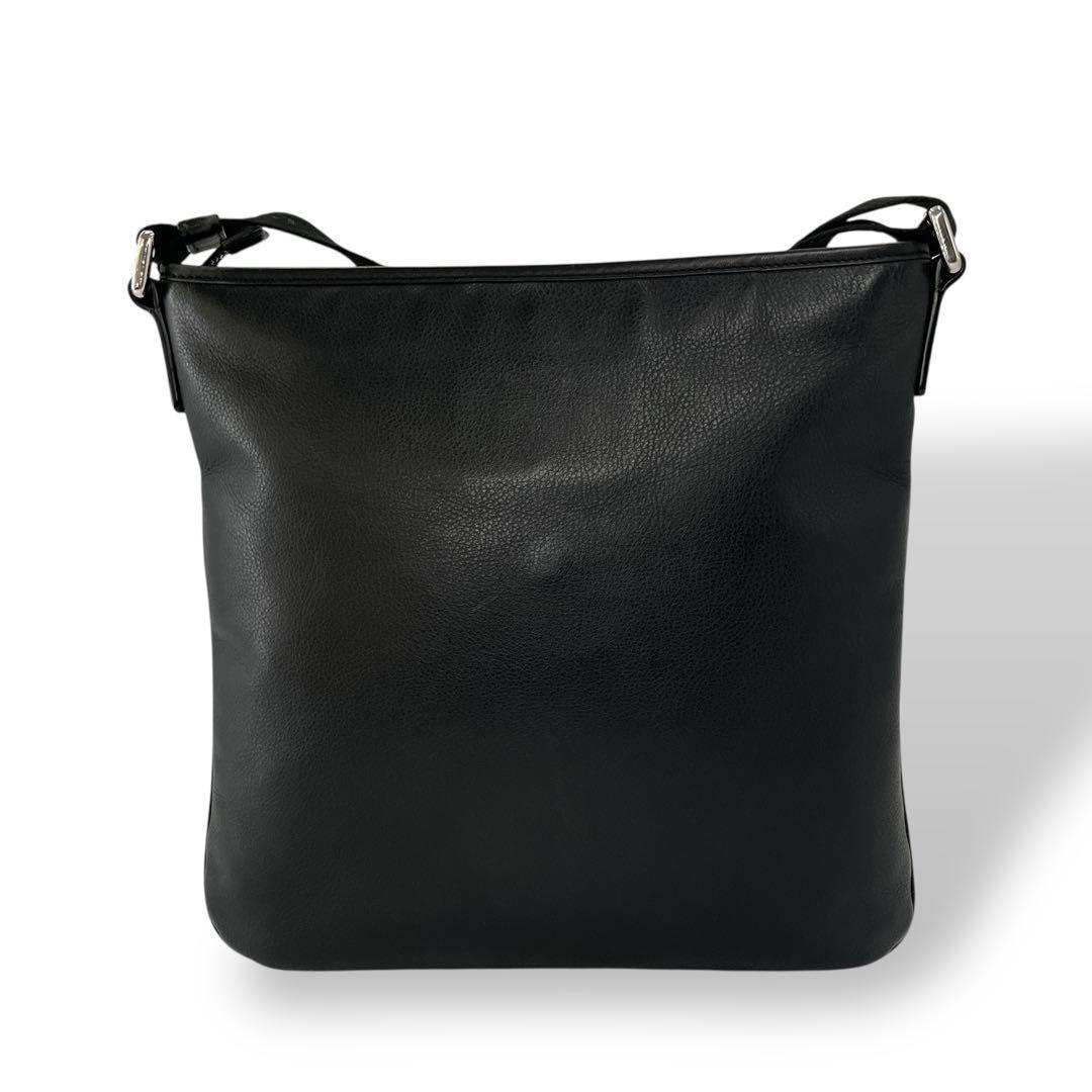 良品　ロエベ　アナグラムロゴ　サコッシュ　ショルダーバッグ　ブラック　レザー