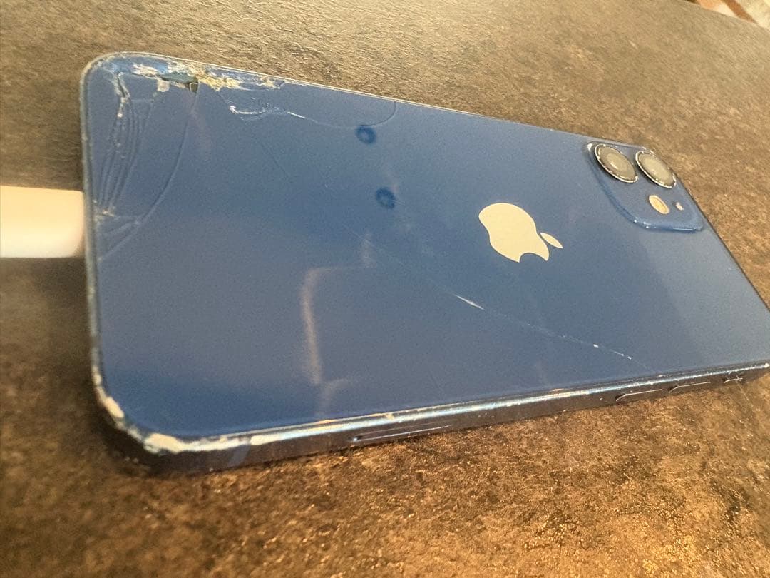 iPhone12 miniジャンク　シール付き