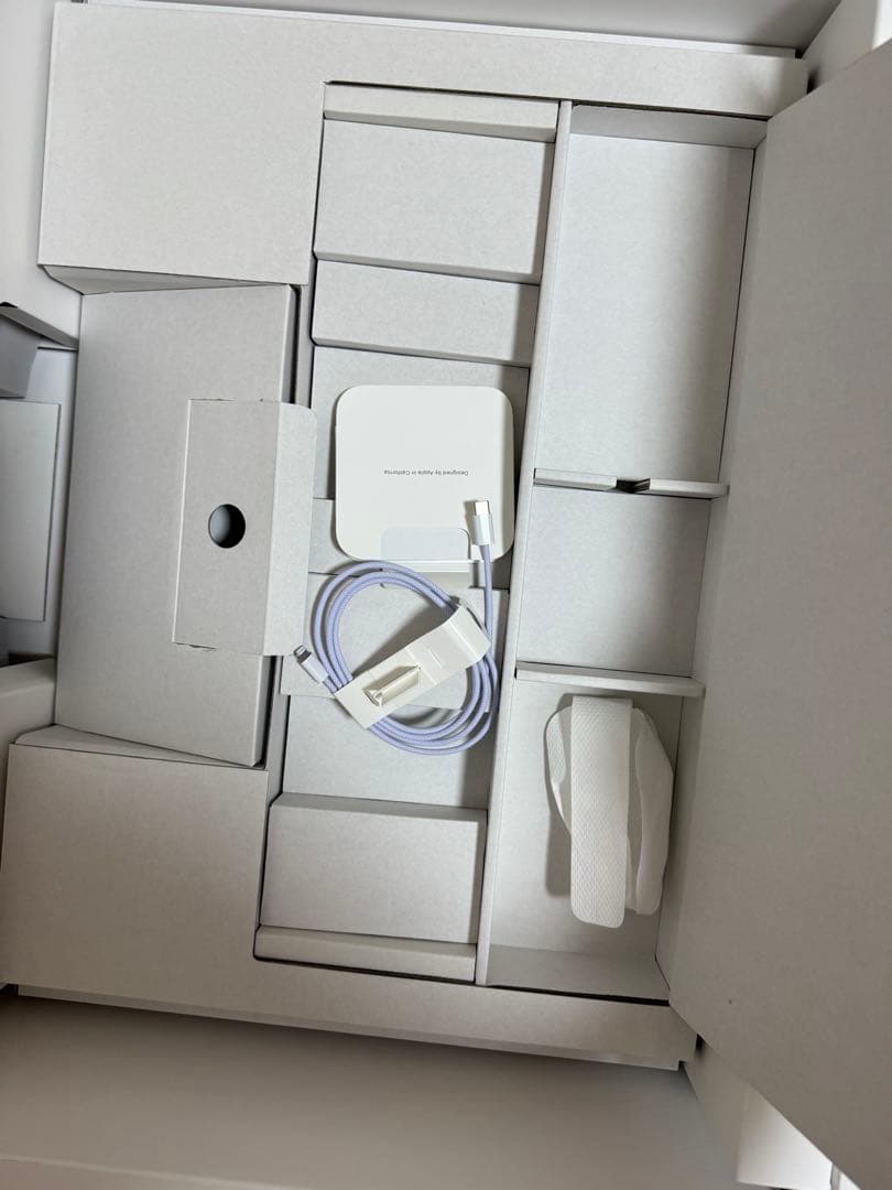 Apple iMac 24インチ（M1, 2021） 8GB