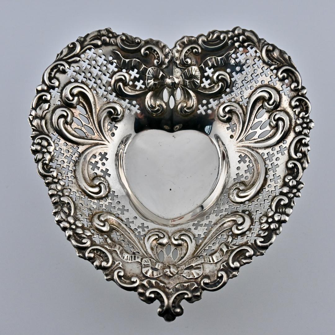 M1314 Antique 1910s 純銀 Gorham ハート型 トレイ