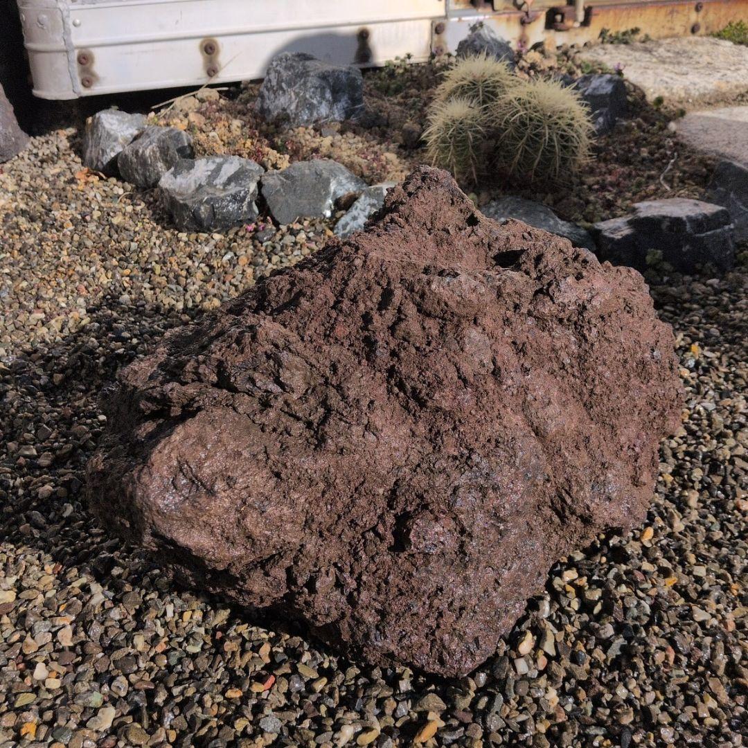 赤　富士　溶岩石　34.4キロ　庭石　石 鑑賞石　庭　坪庭　ガーデニング