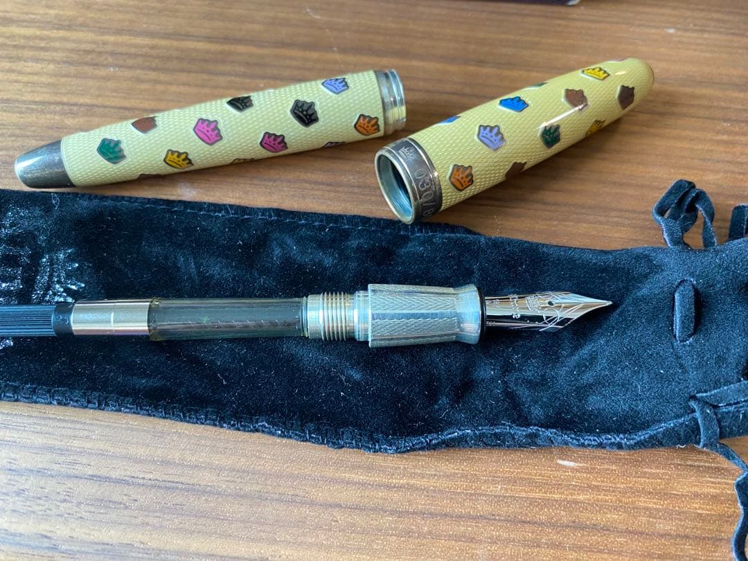 クローネ　万年筆