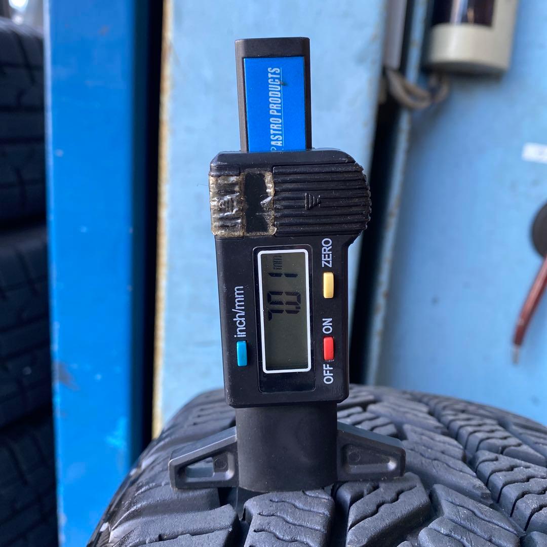 中古バリ溝ミシュランスタッドレスセット175/65R15アクア、ヴィッツ