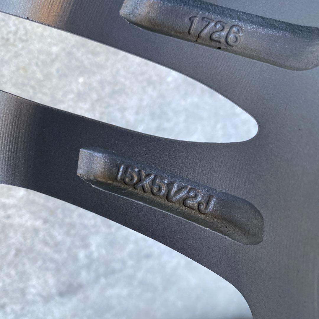 中古バリ溝ミシュランスタッドレスセット175/65R15アクア、ヴィッツ