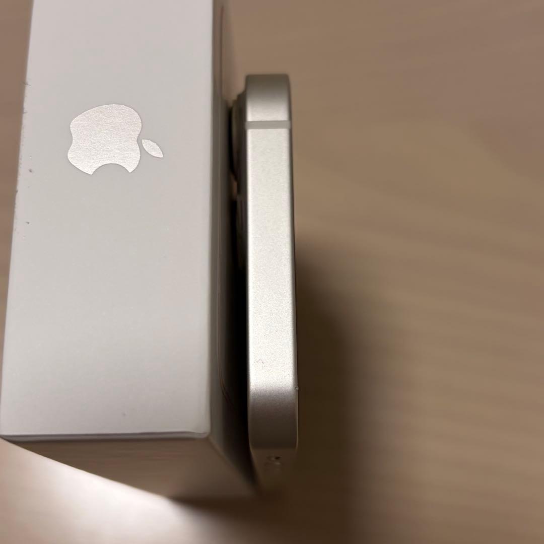 Apple iPhone13 mini 256GB スターライト SIMフリー