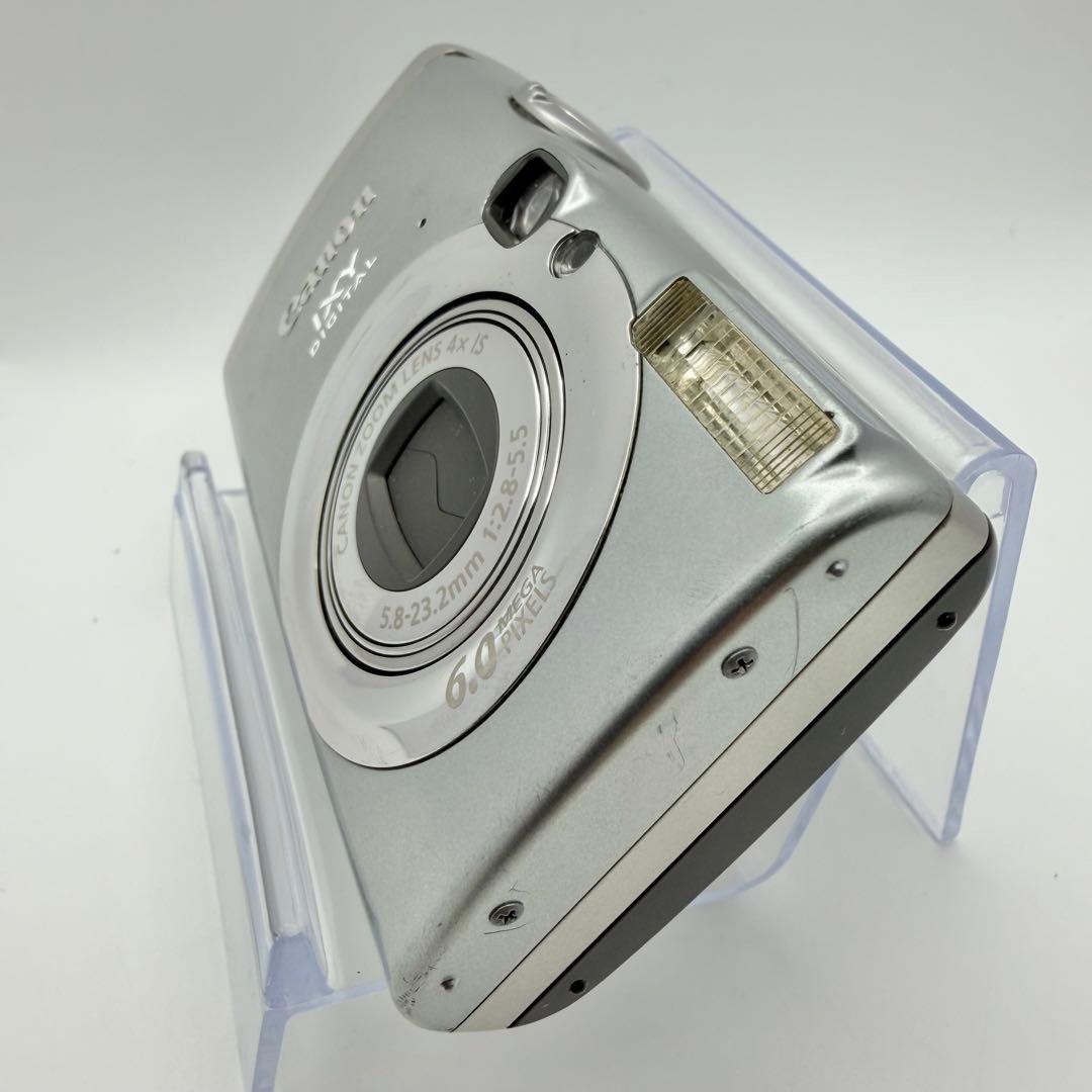 こぅ　Canon IXY 800 IS シルバー 動作確認済み SD付