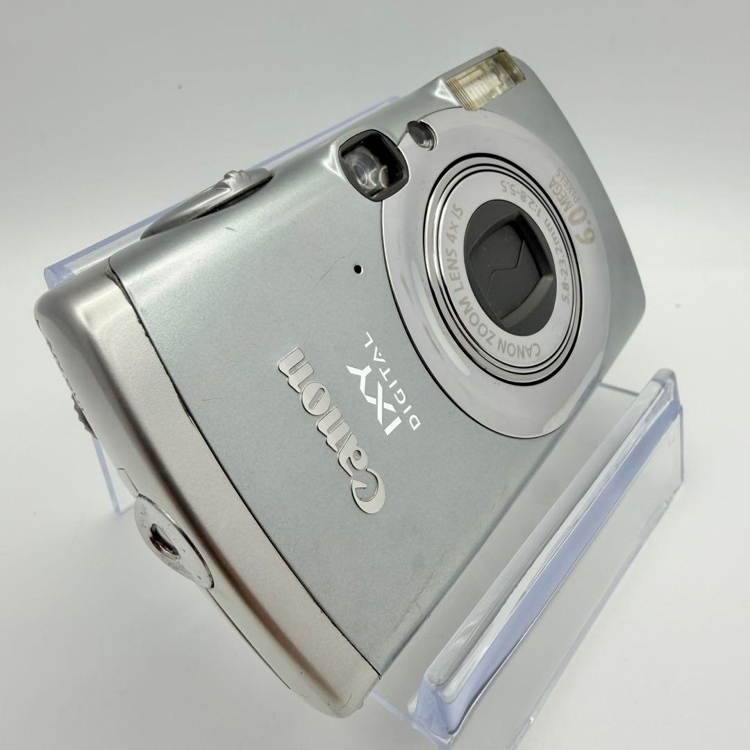 こぅ　Canon IXY 800 IS シルバー 動作確認済み SD付