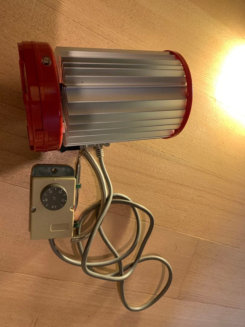 園芸温室用　パネルヒーター