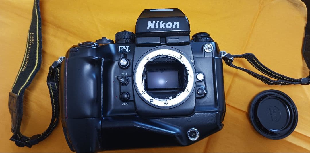 Nikon F4（ 本体・レンズ他、一式 ）