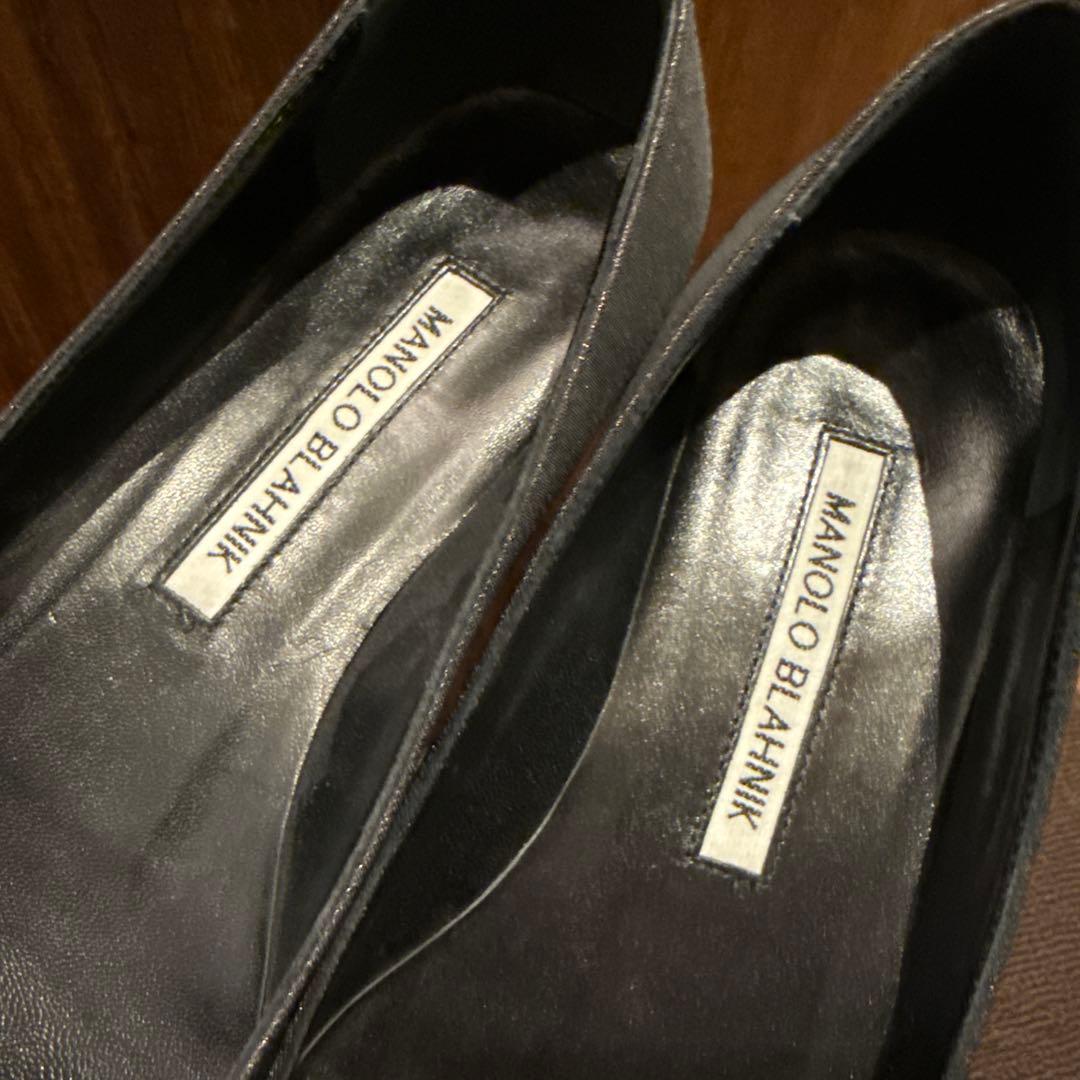 マノロ マノロブラニク ハンギシ フラット 35 黒