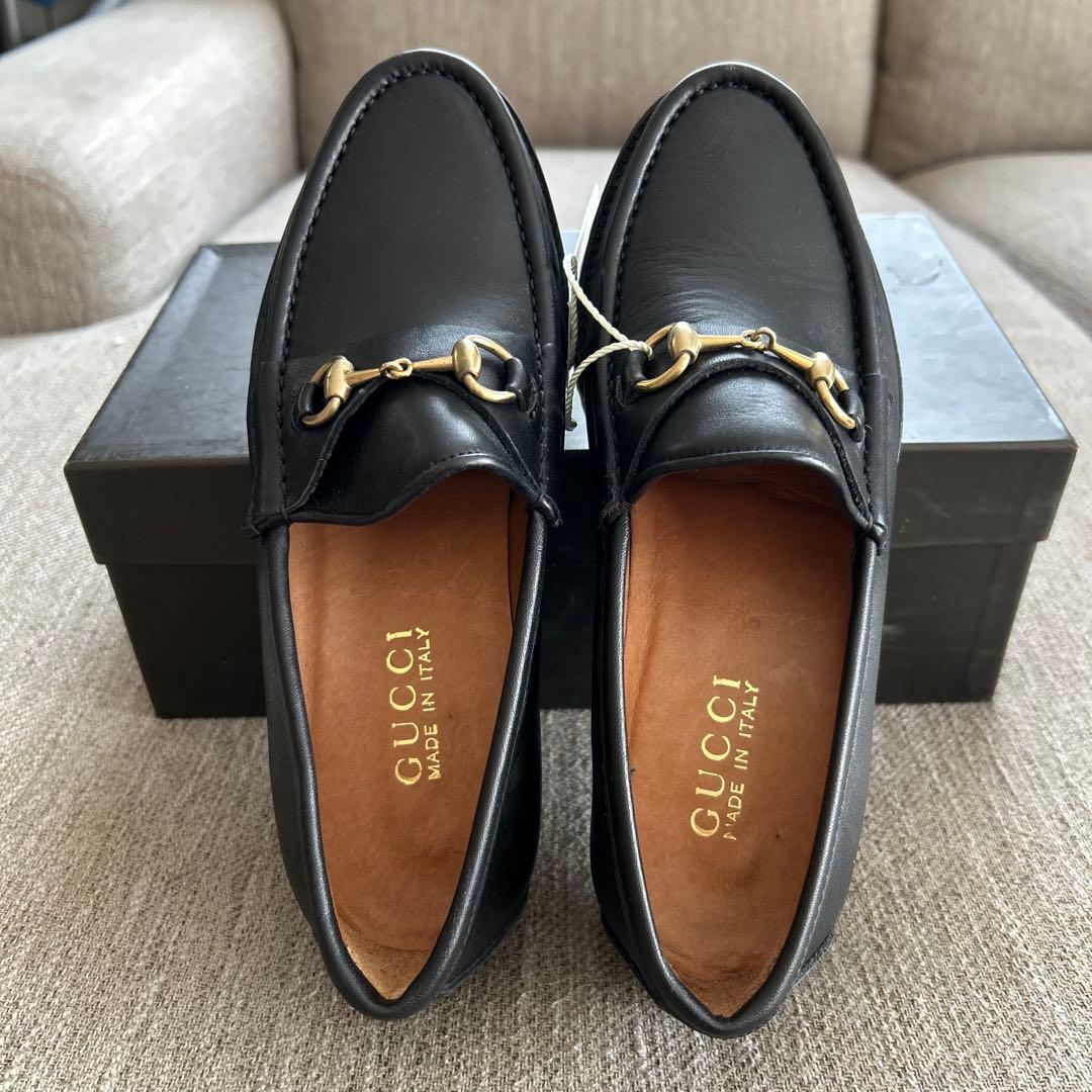 GUCCI ローファー