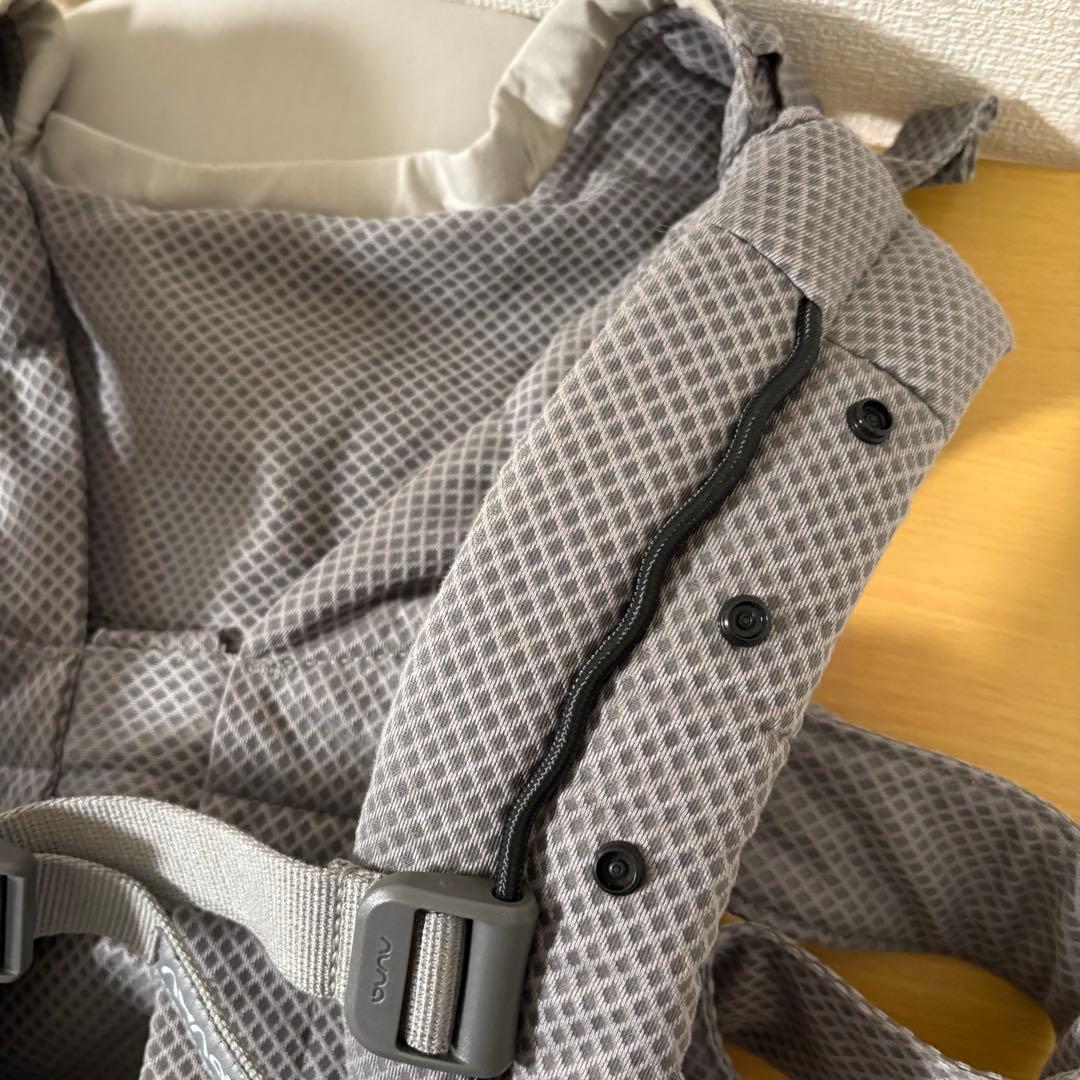 nuna ヌナ カドルクリック 抱っこ紐 グレー