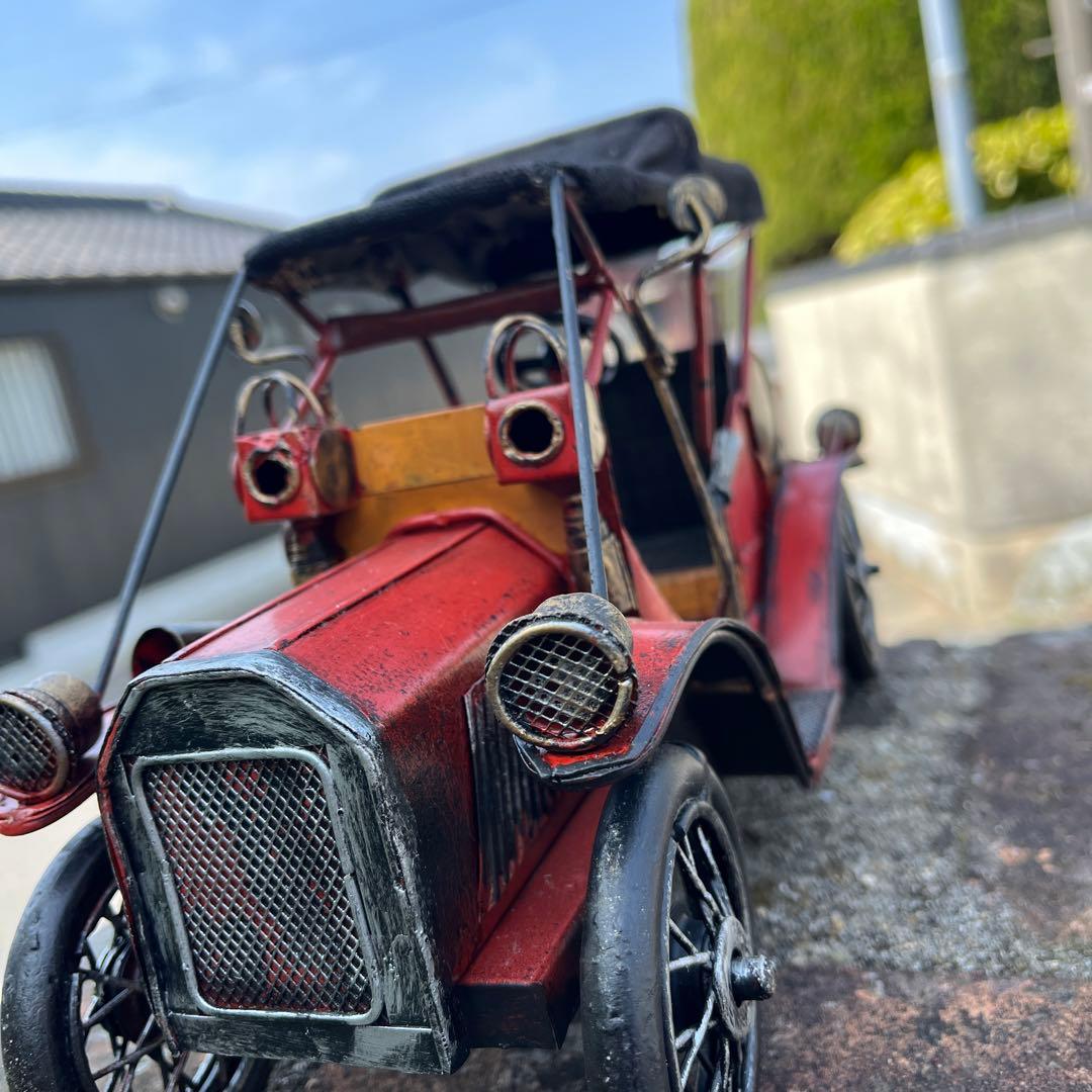 鷹の置物　車の置物　自転車の置物