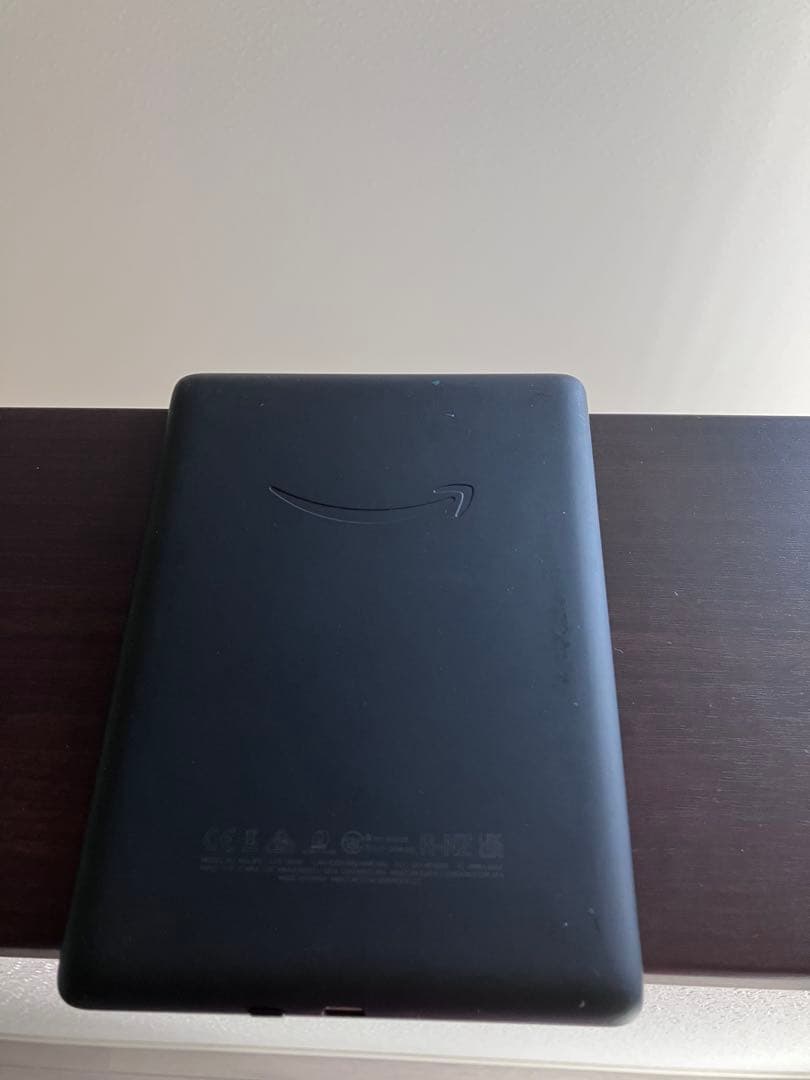 Kindle Paperwhite （8G） 6.8インチディスプレイ