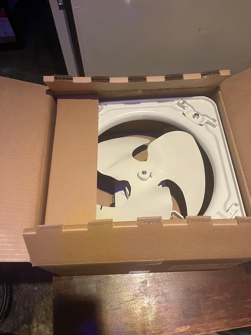 新品　有圧換気扇　単相100v パナソニック　FY-30GSUS 未使用品