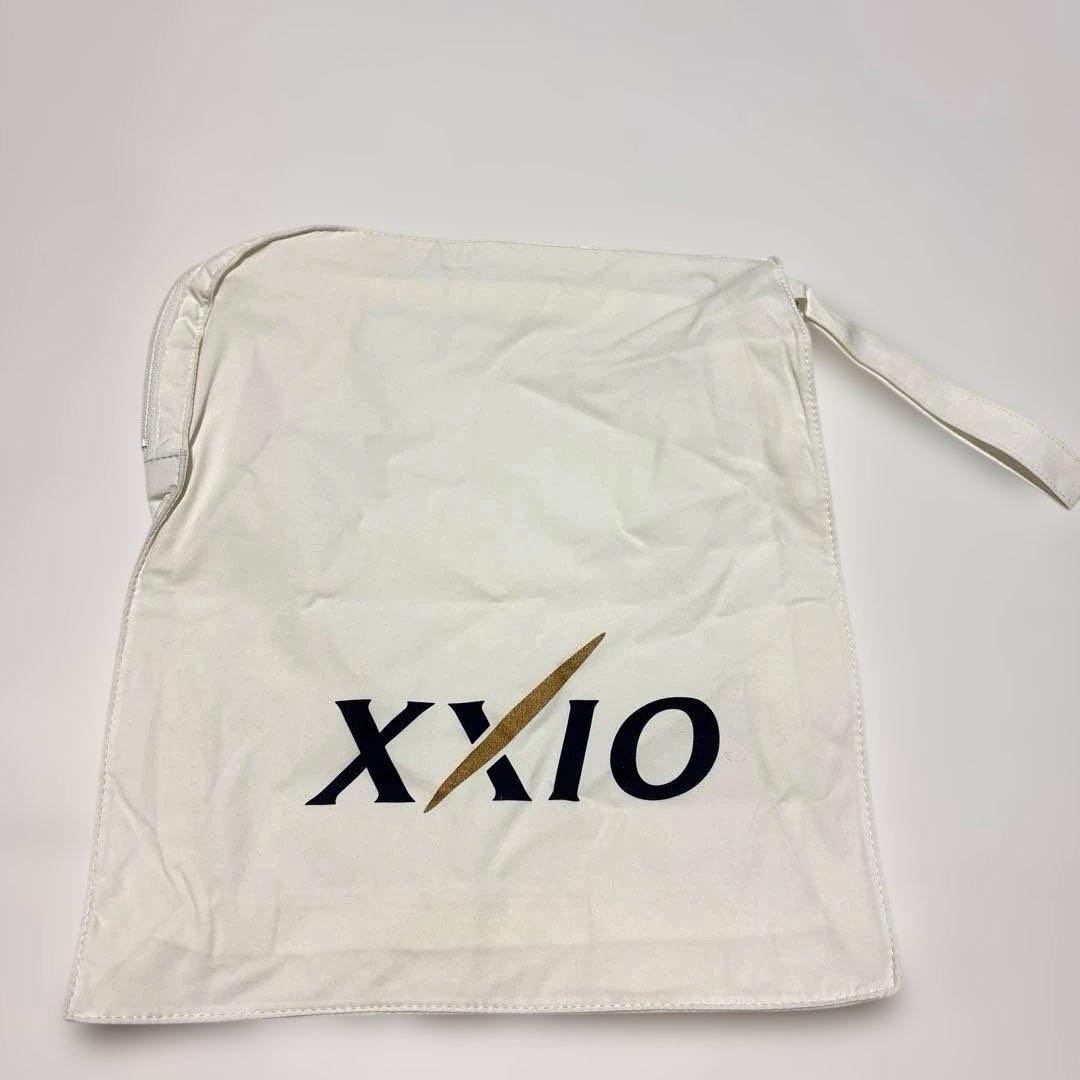 タグ付き未使用　xxio ゴルフ用レインウェア ホワイト ロゴ入　サイズXL