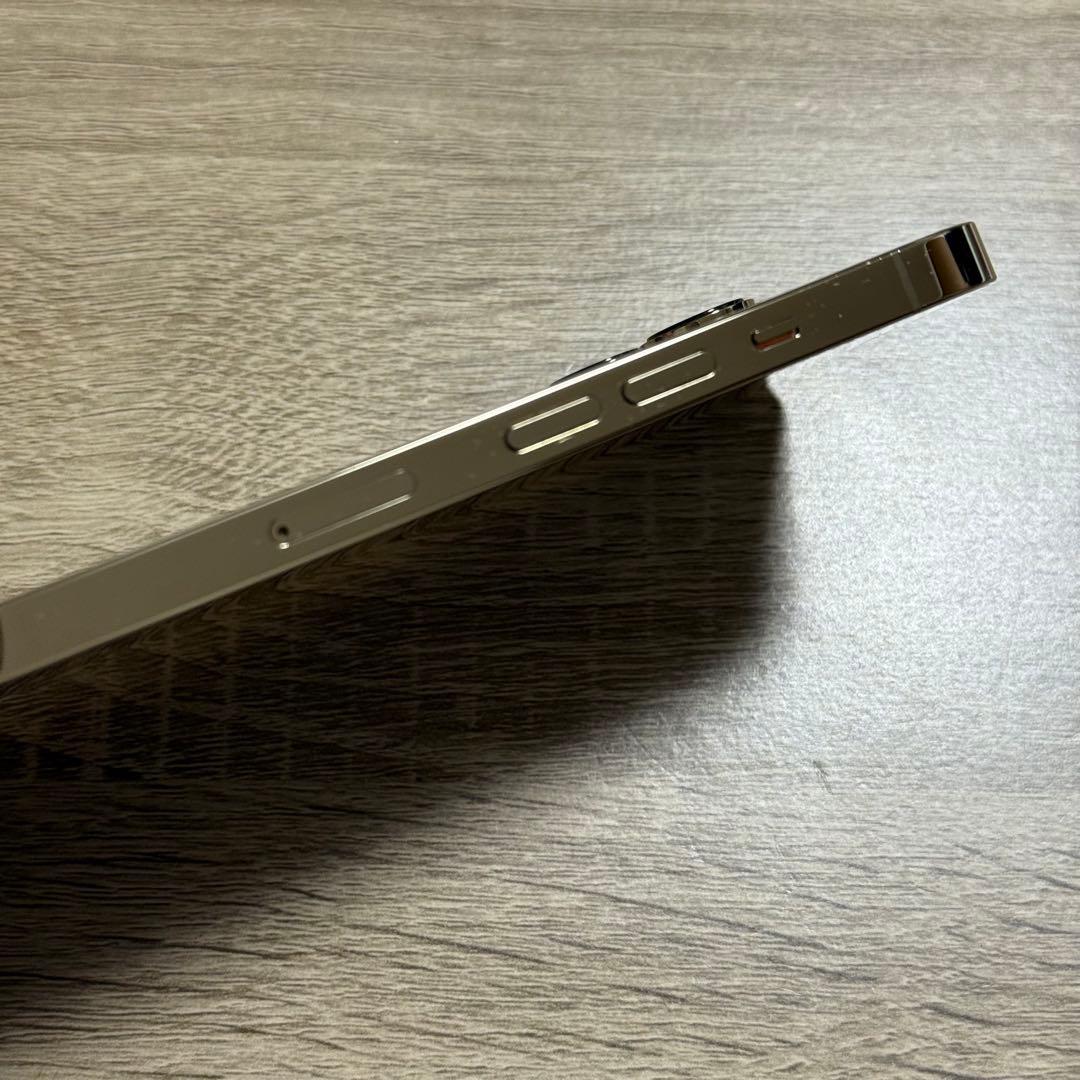 【美品】Apple iPhone 13Pro 256GB Gold 本体 箱有