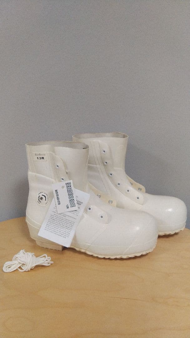 ホワイト 新品　ミリタリー　バニーブーツ　ミッキーブーツACTON13R 米軍