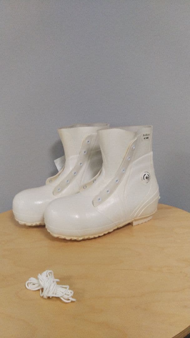 ホワイト 新品　ミリタリー　バニーブーツ　ミッキーブーツACTON13R 米軍