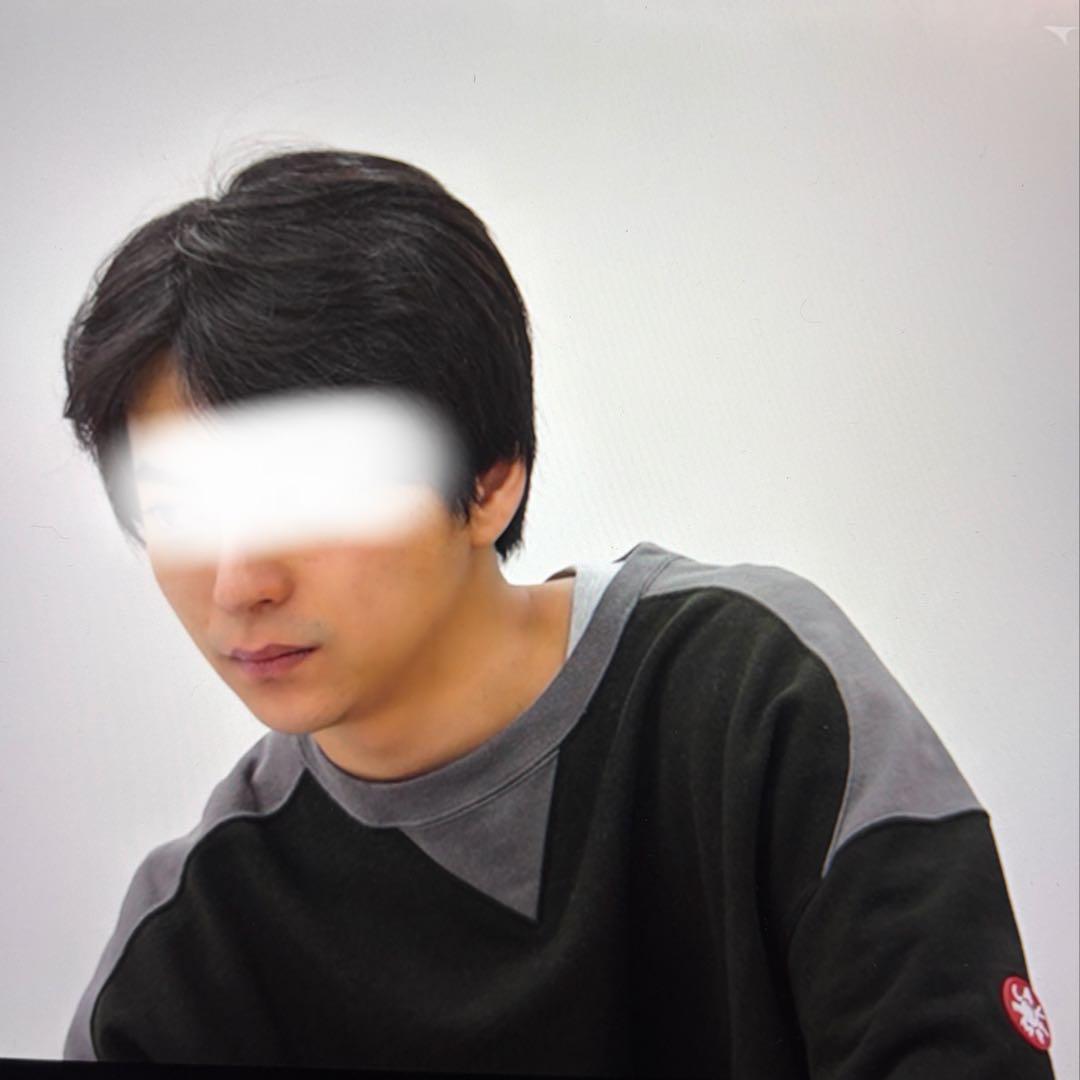 C.E(シーイー) \"PANEL SHOULDER CREW NECK\"