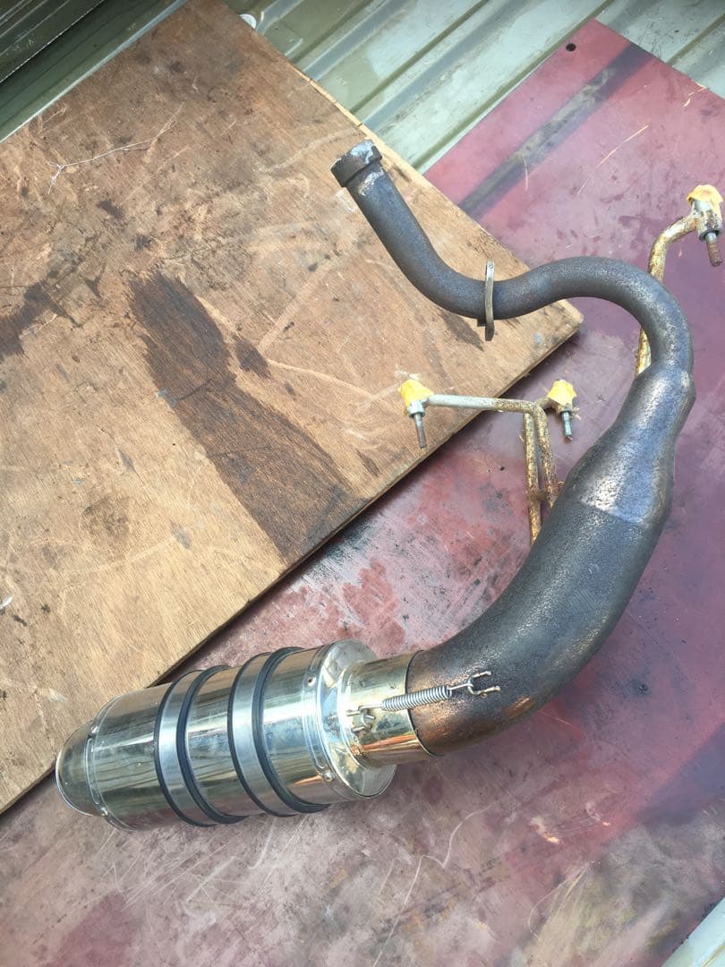 フュージョンマフラー