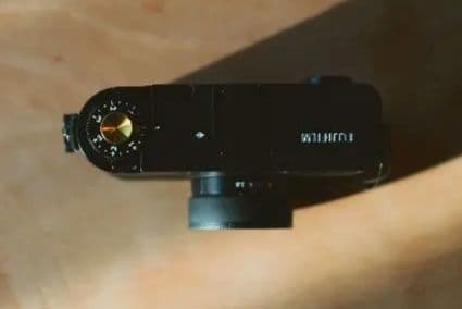 FUJIFILM X half ブラック スキンシール＋ソフトシャッターカスタム