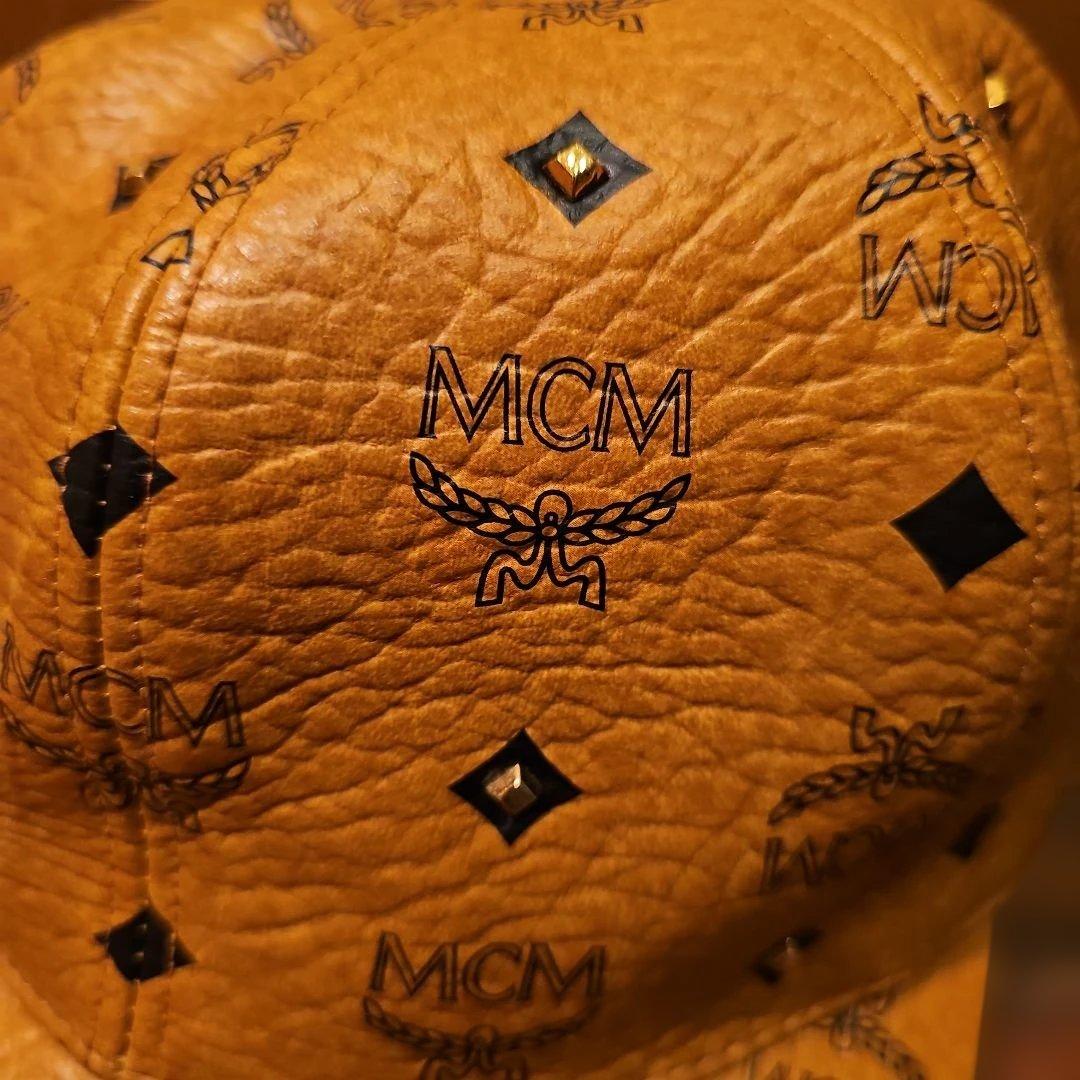 他の方厳禁マリア‼️MCMレア物スタッズ付きキャップ正規品