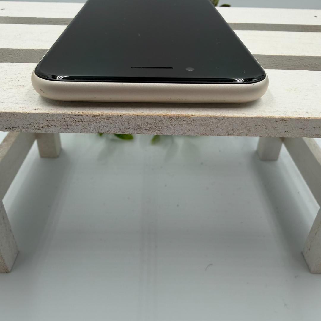 iPhone SE第3世代 128GB スターライト 407