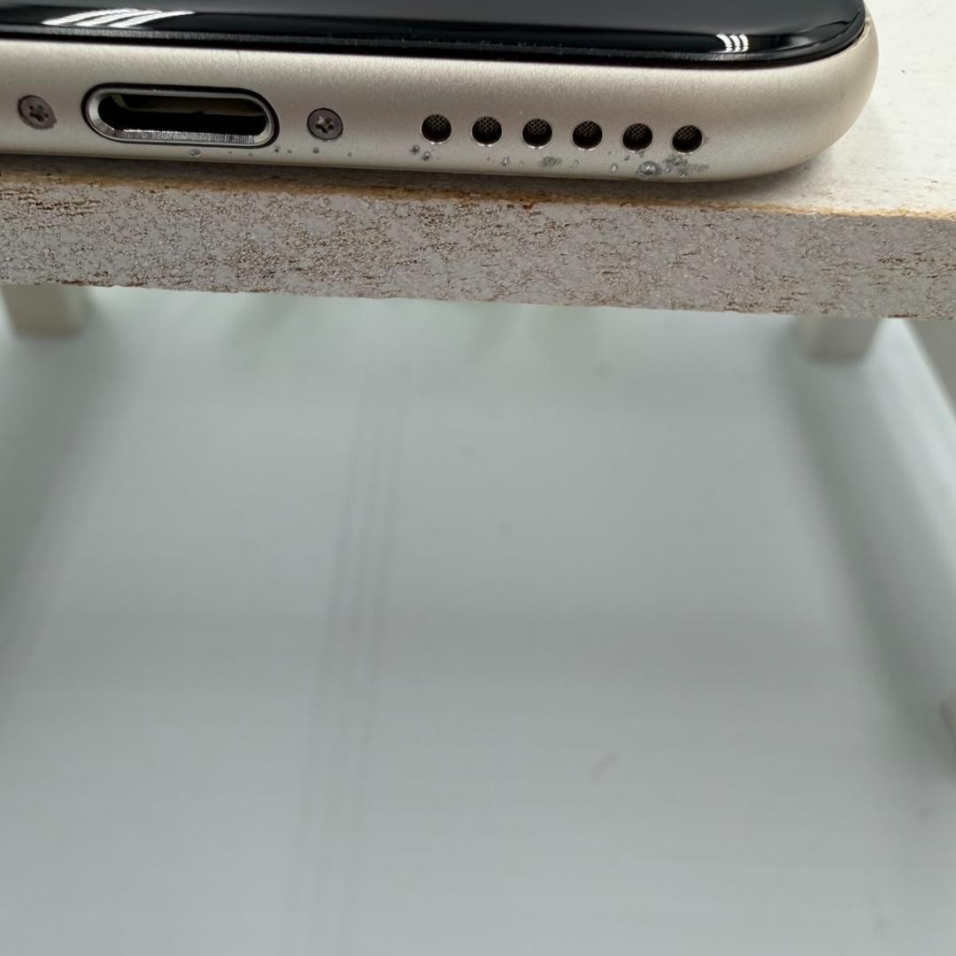 iPhone SE第3世代 128GB スターライト 407