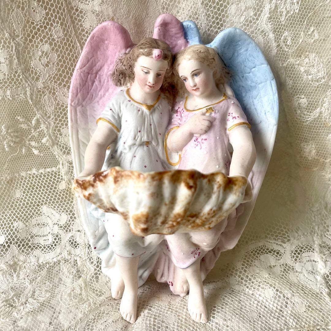 二人の天使の聖水盤　ビスク　フランスアンティーク　ブルーとピンク　エンジェル