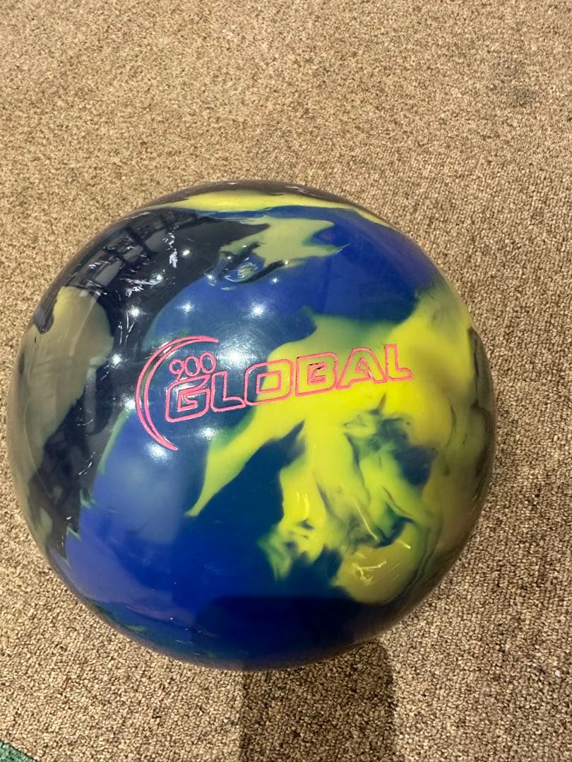 900グローバル　サブライムフォーカス　15ポンド　　ボウリングボール