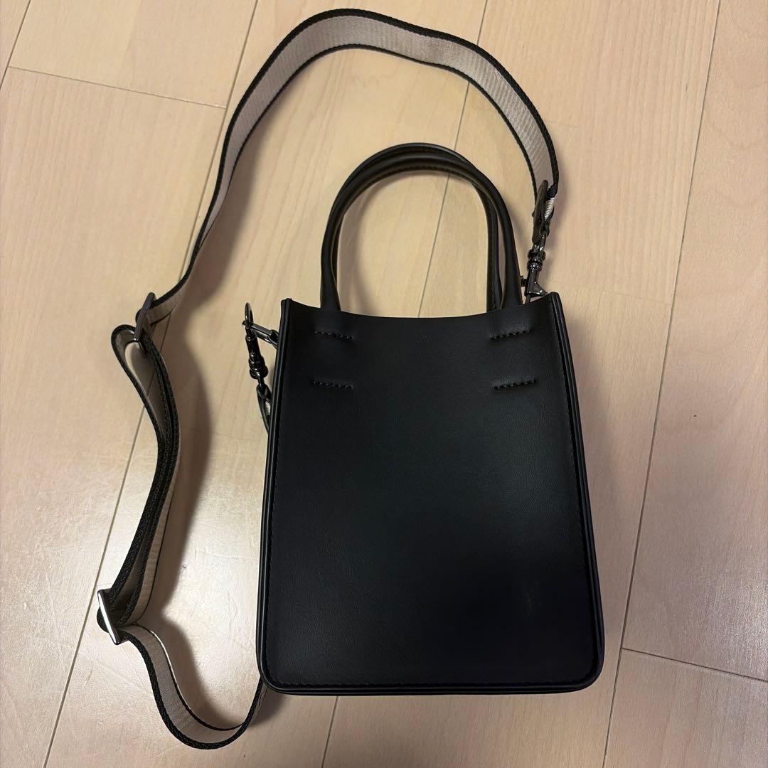 No21 ストラップ付き ミニバック