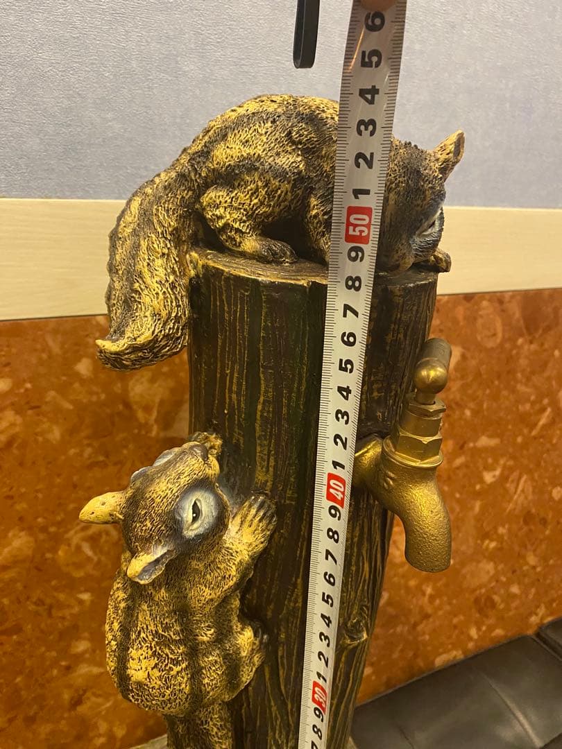 リスデザインの水栓柱　希少デザイン