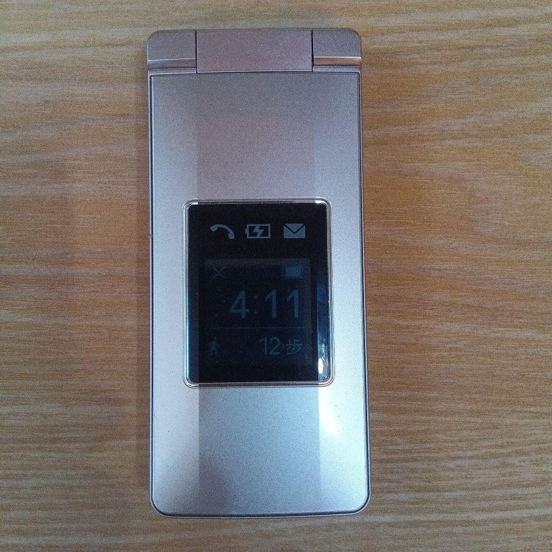 Ａ207SH 携帯電話 ゴールド 折りたたみ式携帯電話 本体　充電器