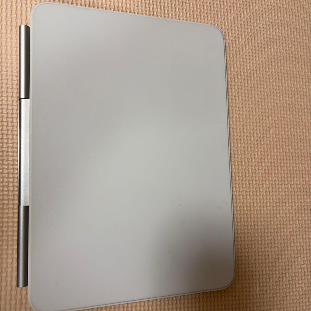 サ*メ様 iPad用　Magic Keyboard（M4、5対応）　ホワイト