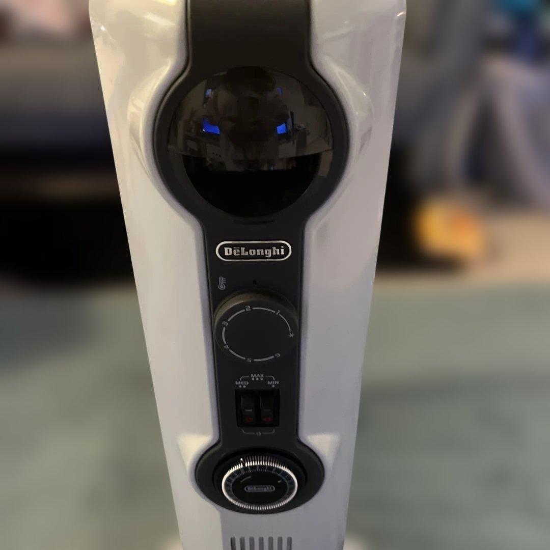 デロンギ　オイルヒーター　HJ0812（送料込）