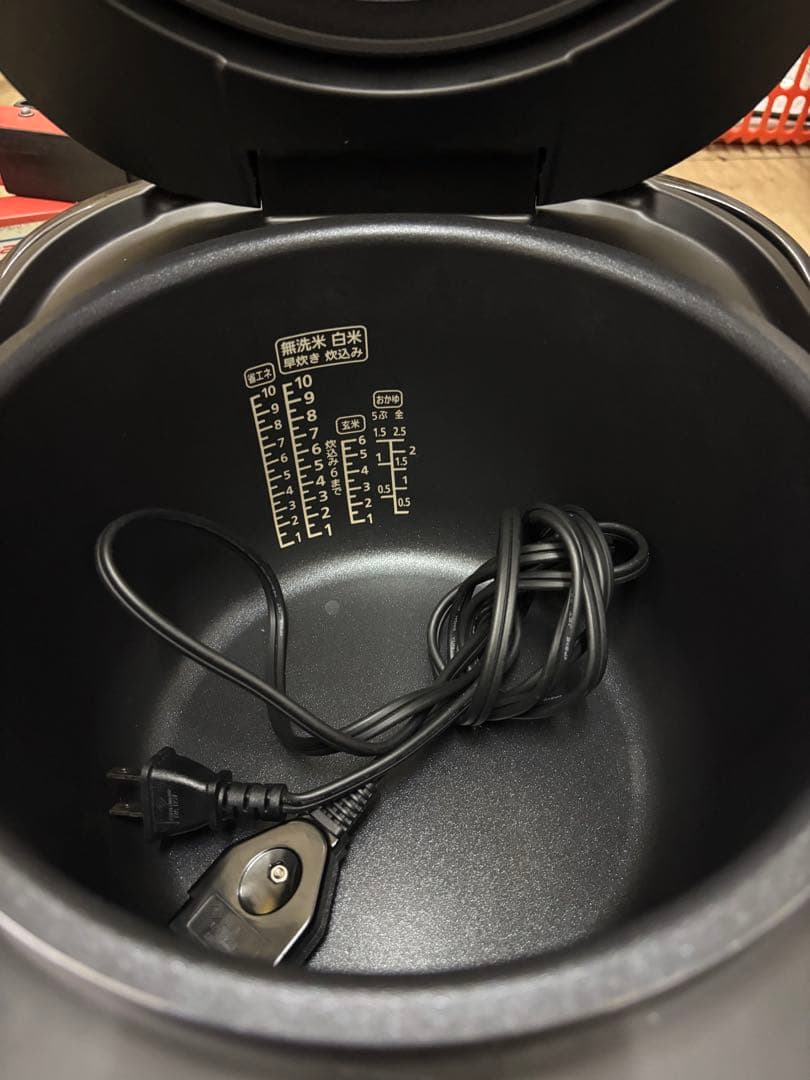 美品　アイリスオーヤマ 米屋の旨味 銘柄炊き　10合 ブラック