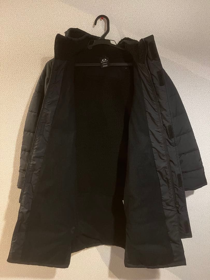 ☆美品☆ オークリー　ベンチコート　140センチ　ブラック