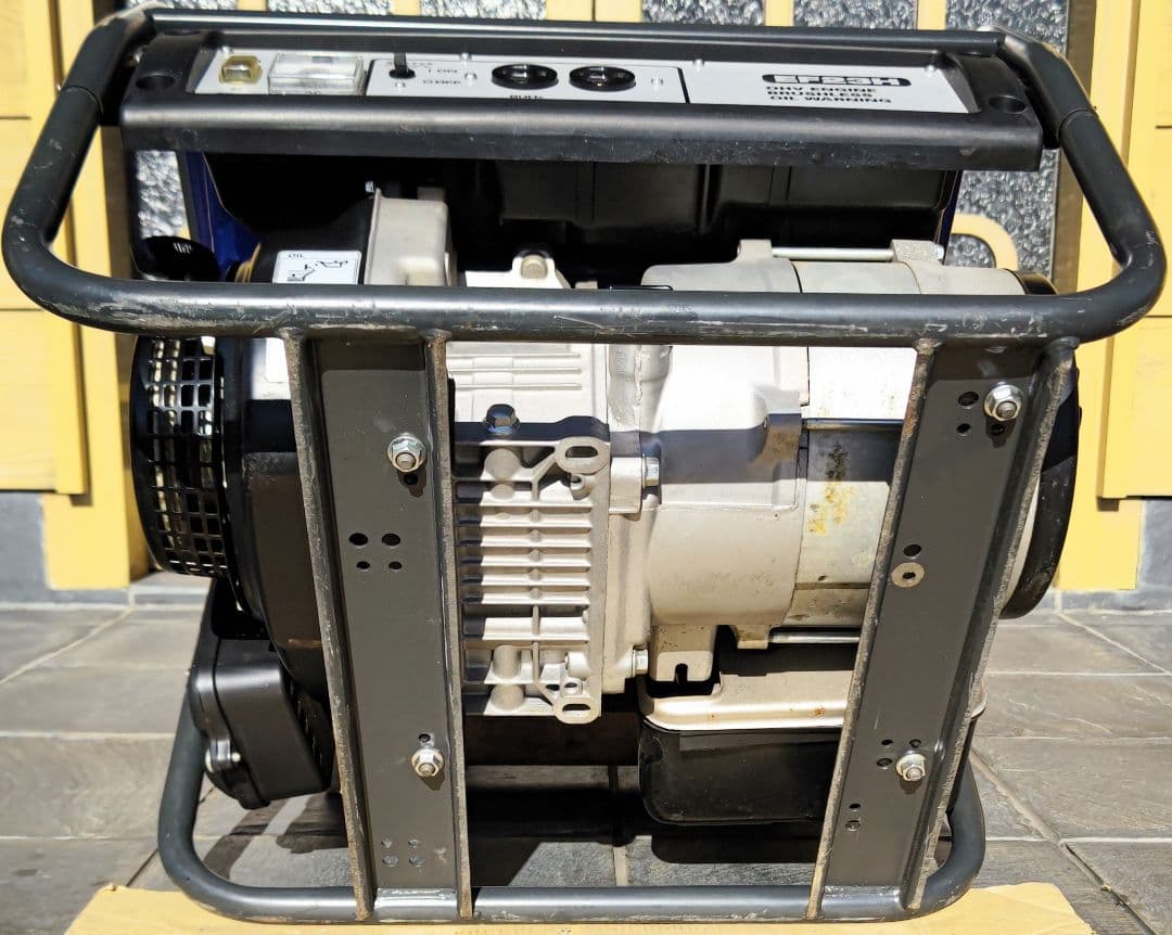 ヤマハ発電機 EF23H 60Hz　　引き取り限定