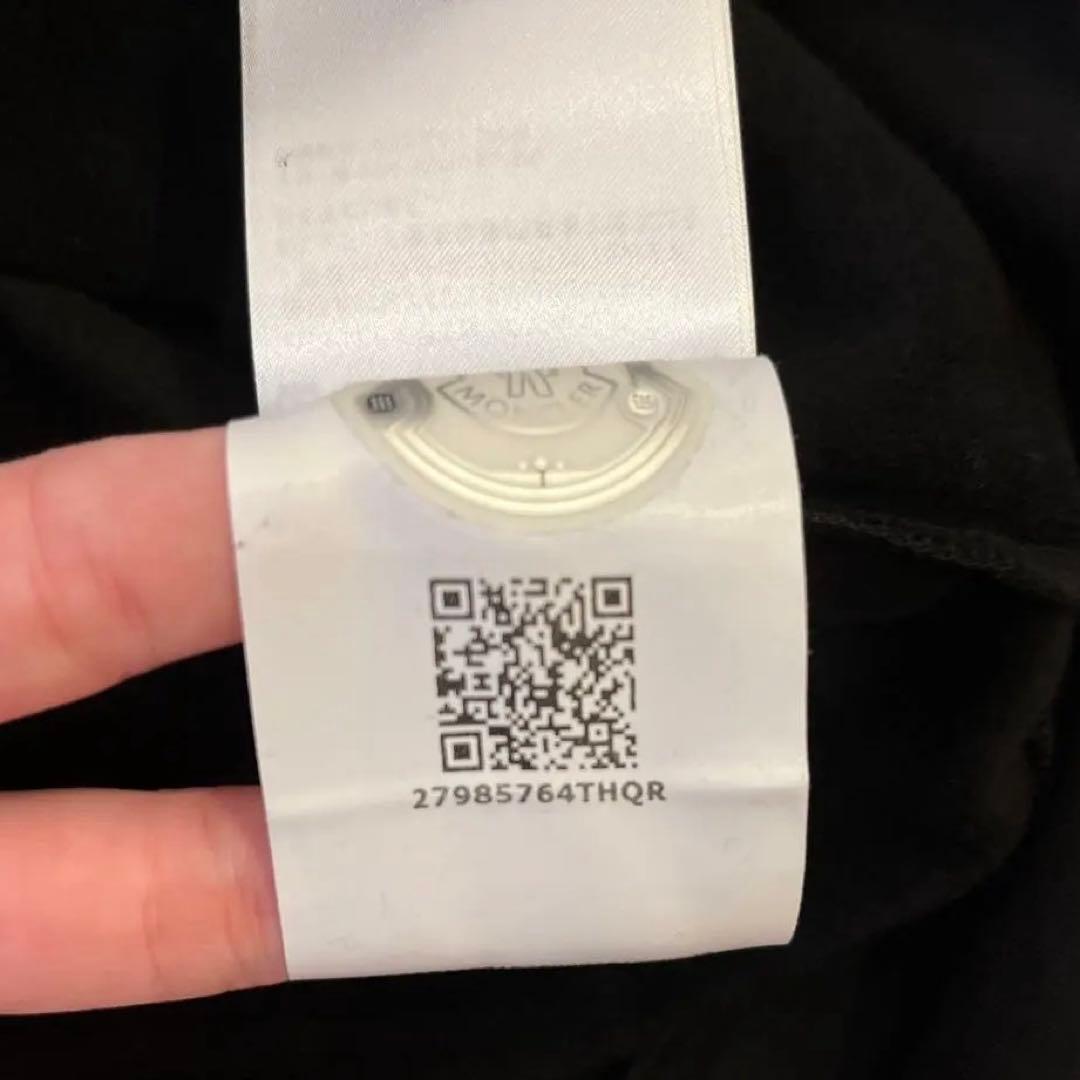 モンクレール　黒14A トレーナー　スエット　レディースM〜L 新品、タグ付き