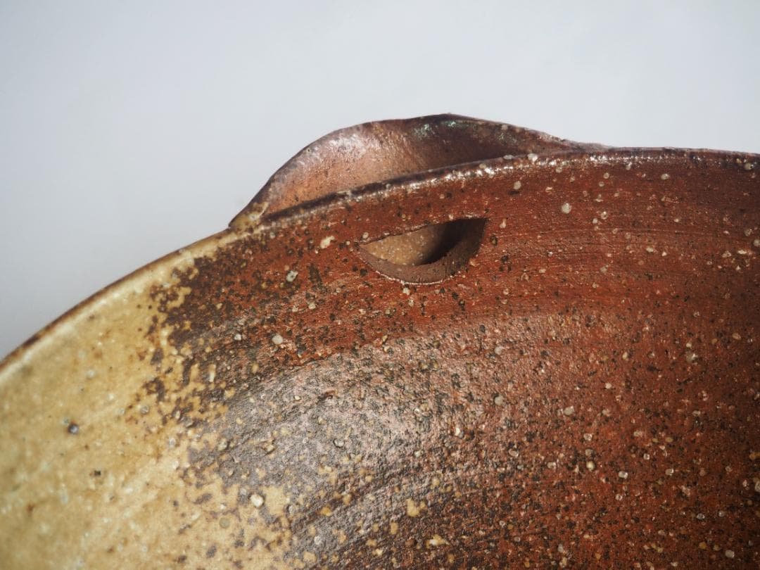 4代高橋楽斎造『信楽片口鉢』（共箱）