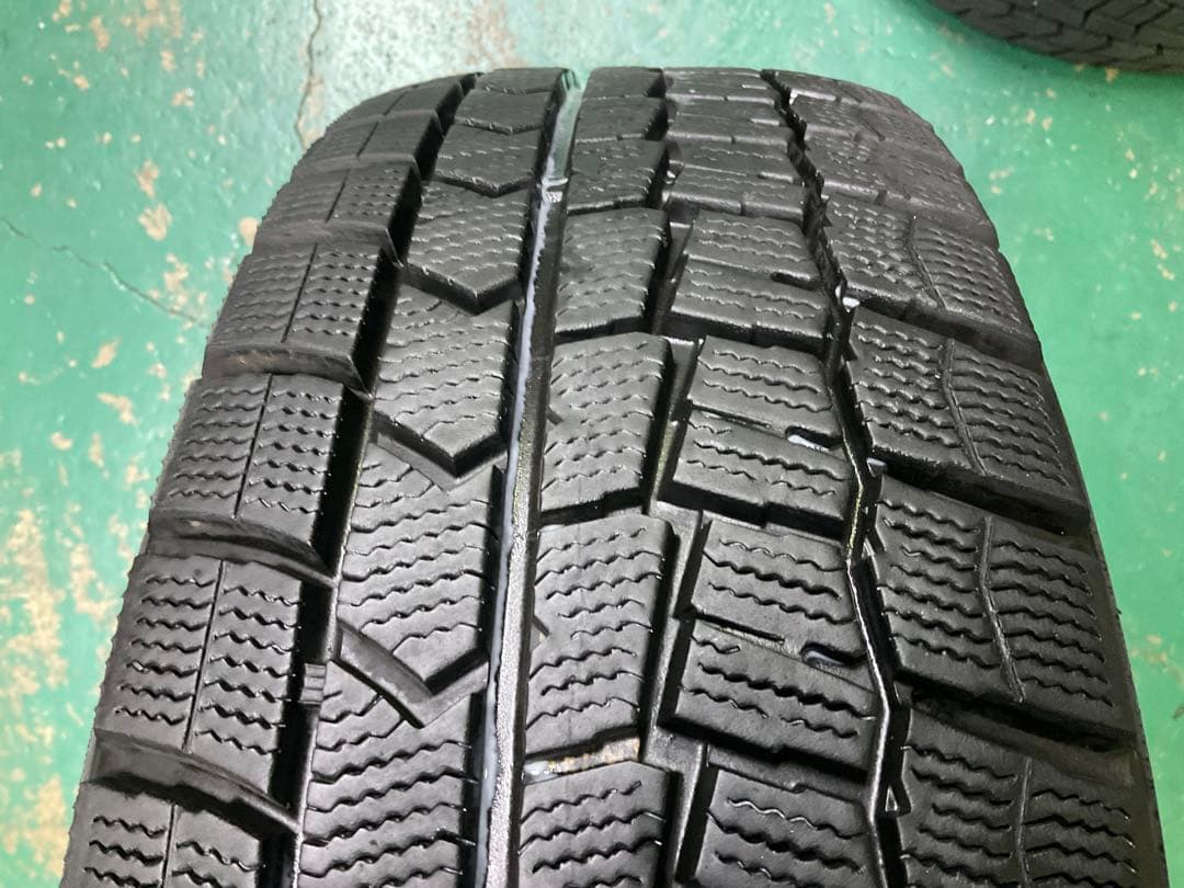 【送料無料】2024年製　WM02 ヴォクシー・ノア等に　中古スタッドレス4本