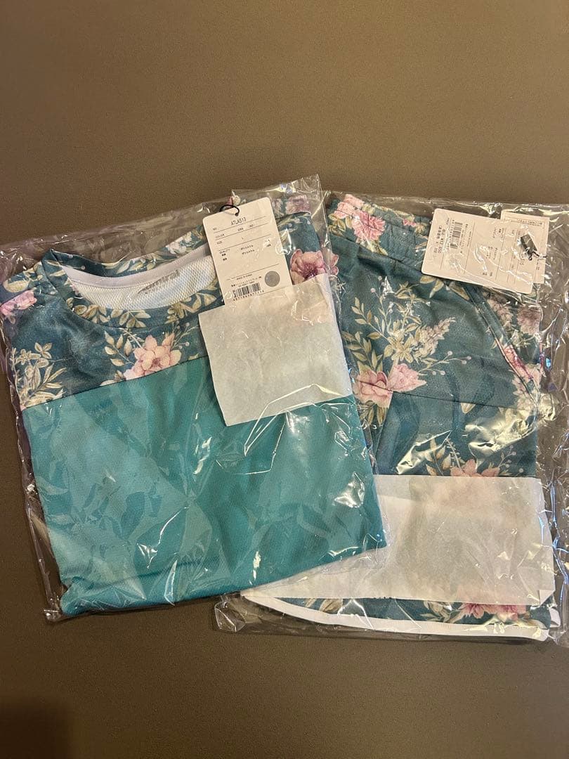 アドミラル　テニス　レディース　シャツ　上下セット　スコート　セットアップ