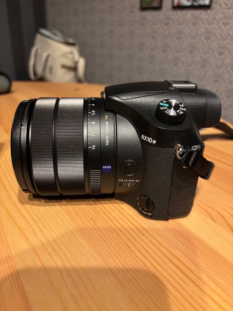 SONY ソニー　DSC-RX10M Ⅳ