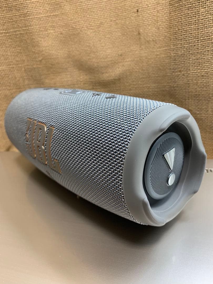 ☆JBL Charge 5モバイルバッテリー付ワイヤレススピーカー☆