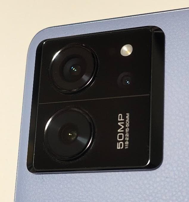 値下げ 美品 Xiaomi 13T 本体 67W充電器等おまけ多数