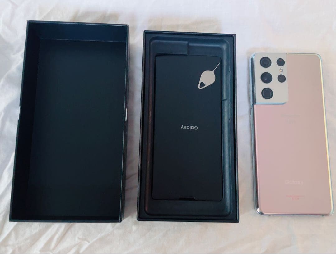 docomo Galaxy S21 Ultra 5G 本体