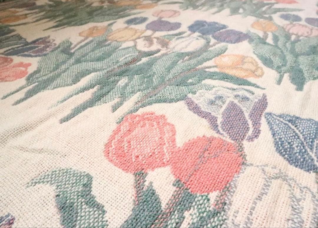 USA RUG / チューリップ柄