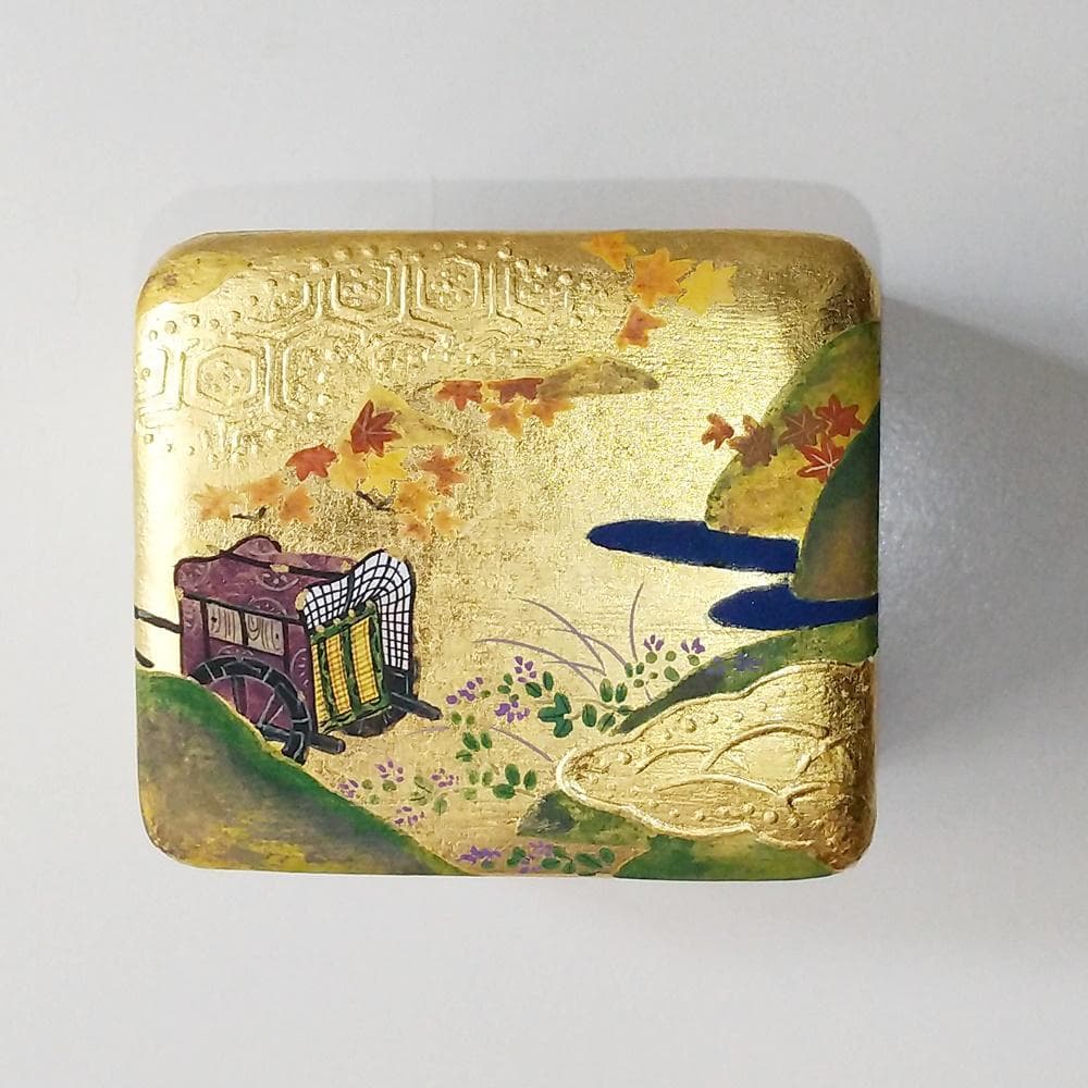 Toshi　純金泊　京洛の秋 貝桶と貝合わせ